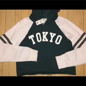 Green Tokyo cropped hoodie